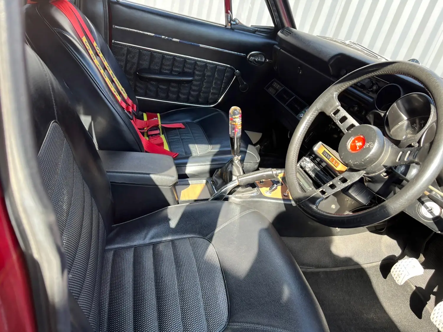 Liberty Walk 1971 Nissan Skyline Hakosuka 2000 GT Liberty Walk 1971 Nissan Skyline Hakosuka 2000 GT