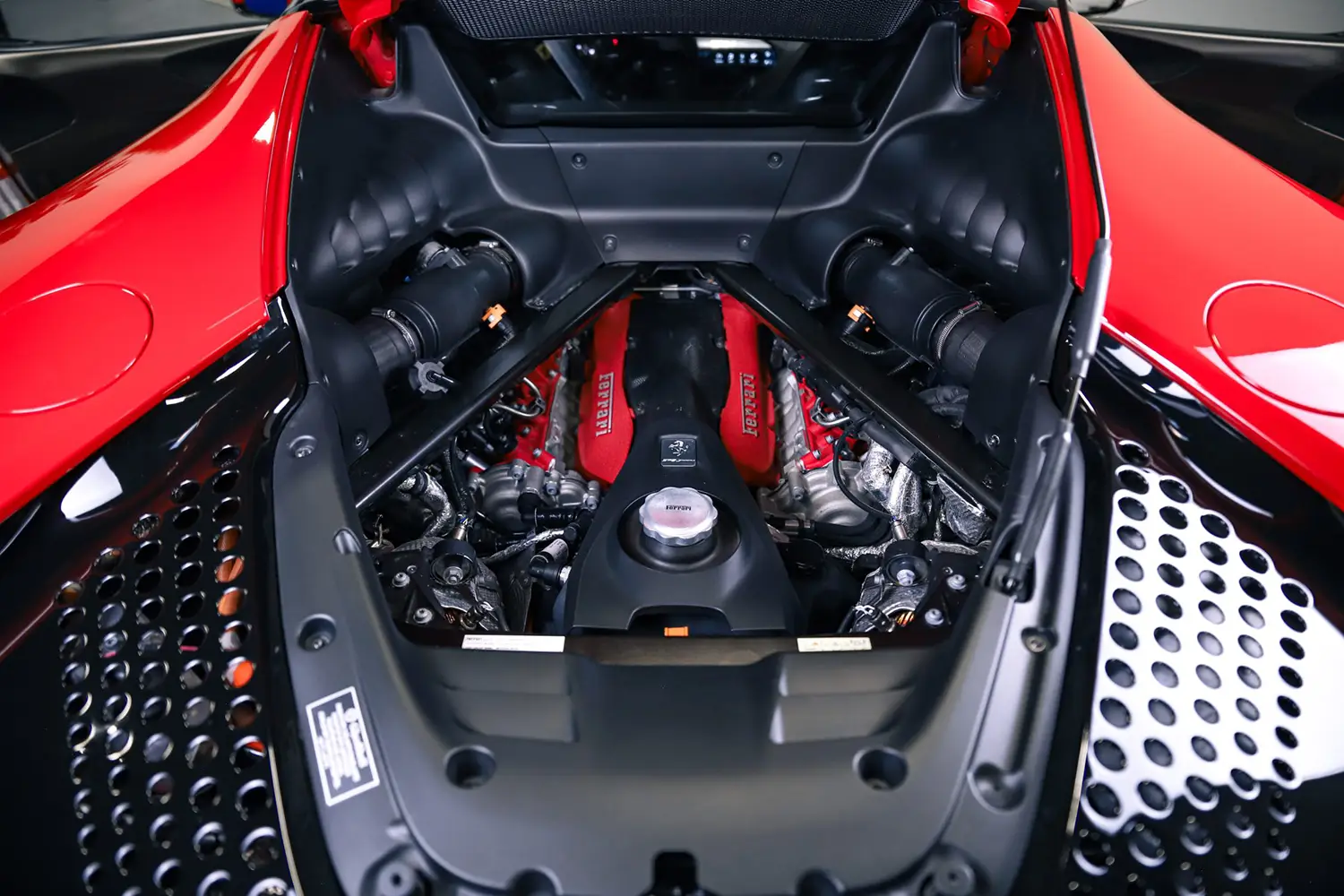 2021 Ferrari SF90 Stradale Assetto Fiorano