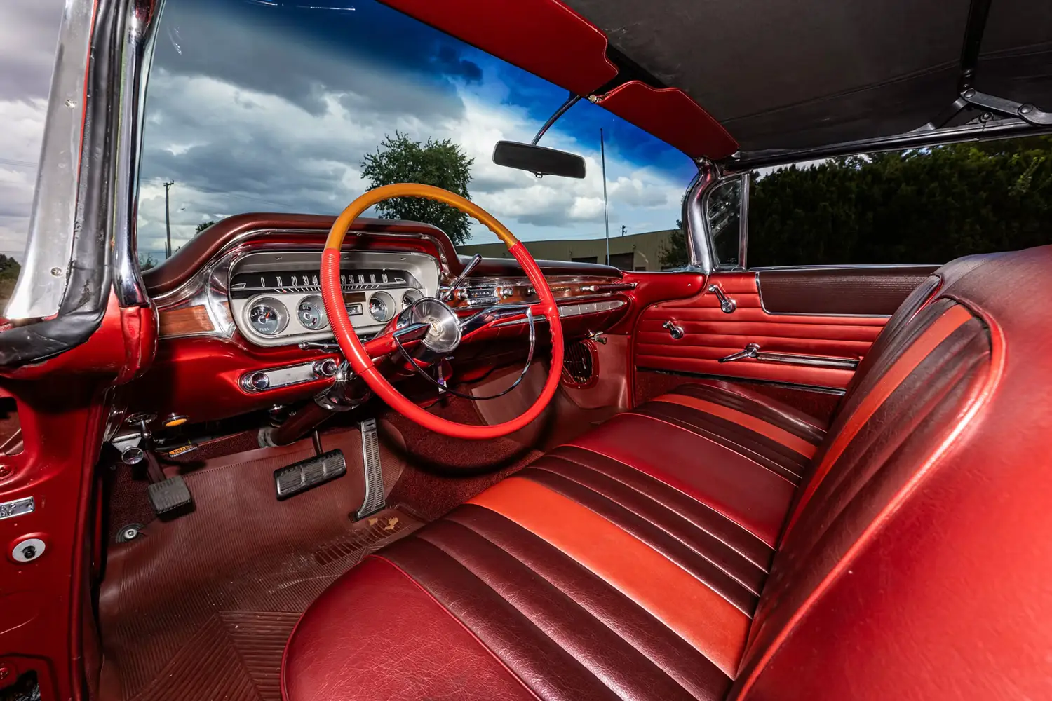 1960 Pontiac Bonneville Convertible