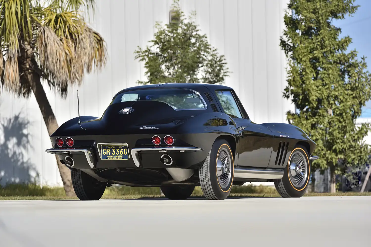 327/375 HP 1965 Corvette Coupe 327/375 HP 1965 Corvette Coupe
