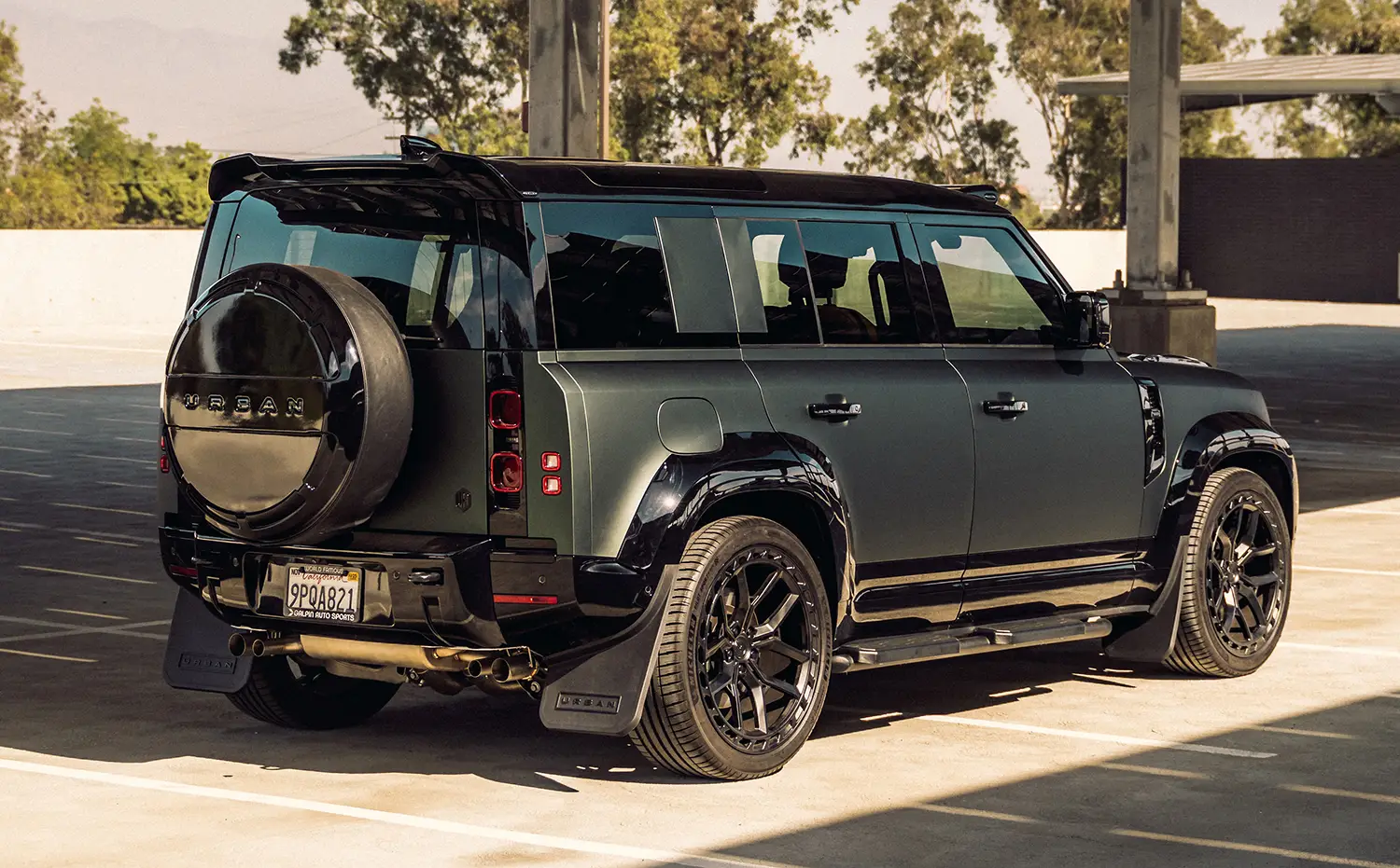 Land Rover Defender 110 V8 Urban Widetrack Land Rover Defender 110 V8 Urban Widetrack