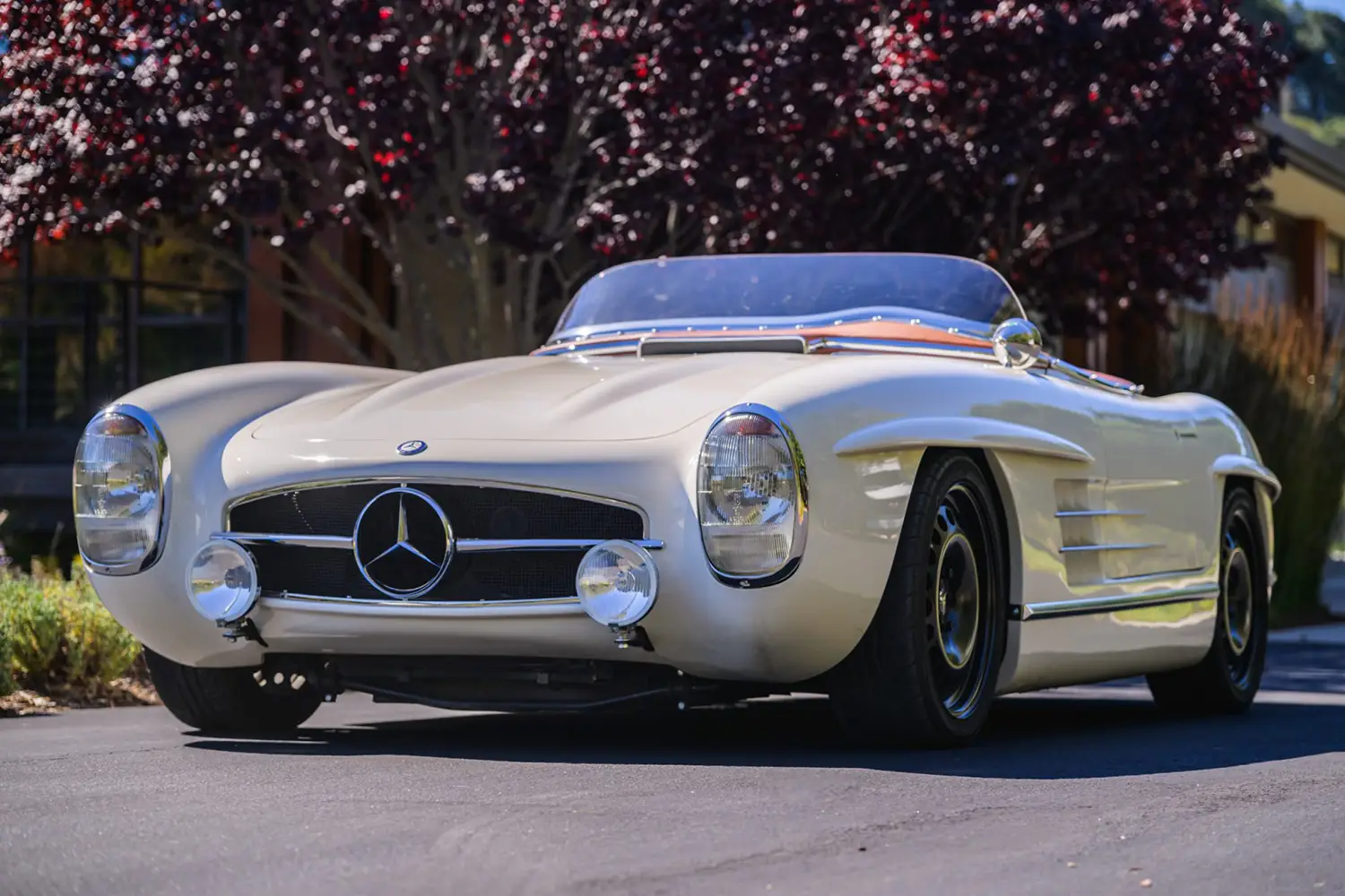 Mercedes-Benz 300SL Roadster Replica