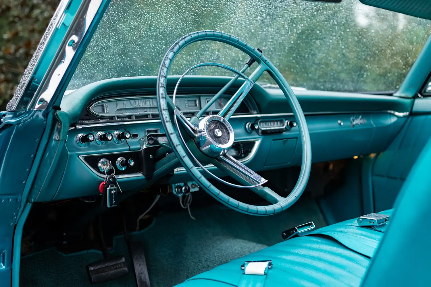 1961 Ford Galaxie Sunliner