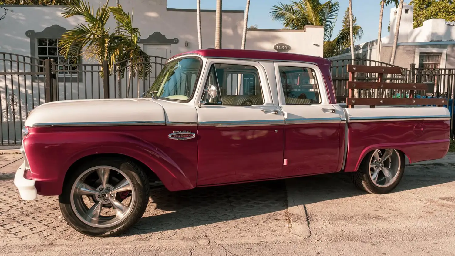 1965 Ford F-100 Pickup