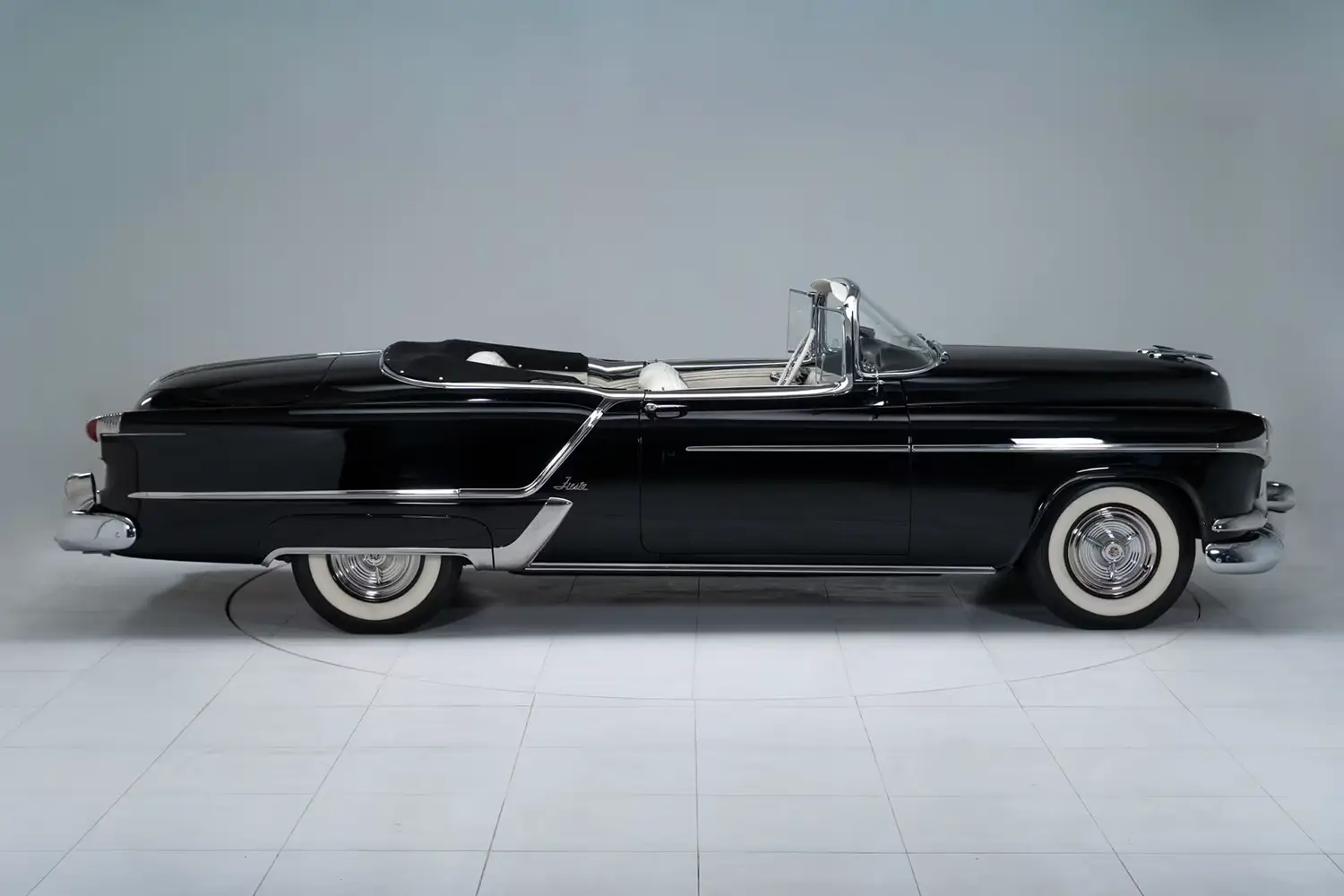 1953 Oldsmobile Fiesta Convertible 1953 Oldsmobile Fiesta Convertible