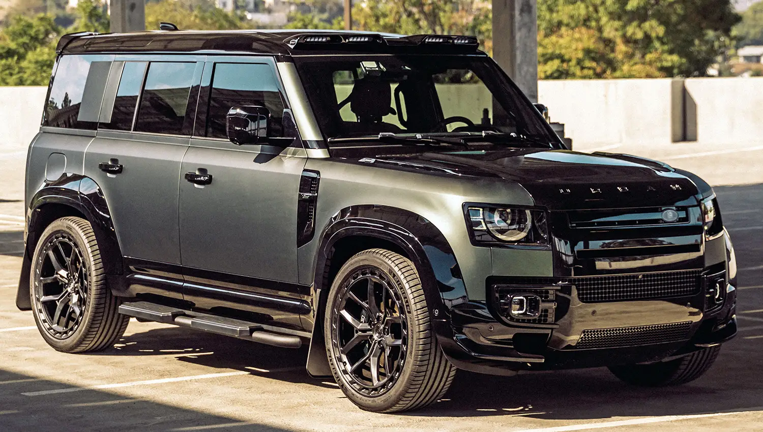 Land Rover Defender 110 V8 Urban Widetrack Land Rover Defender 110 V8 Urban Widetrack