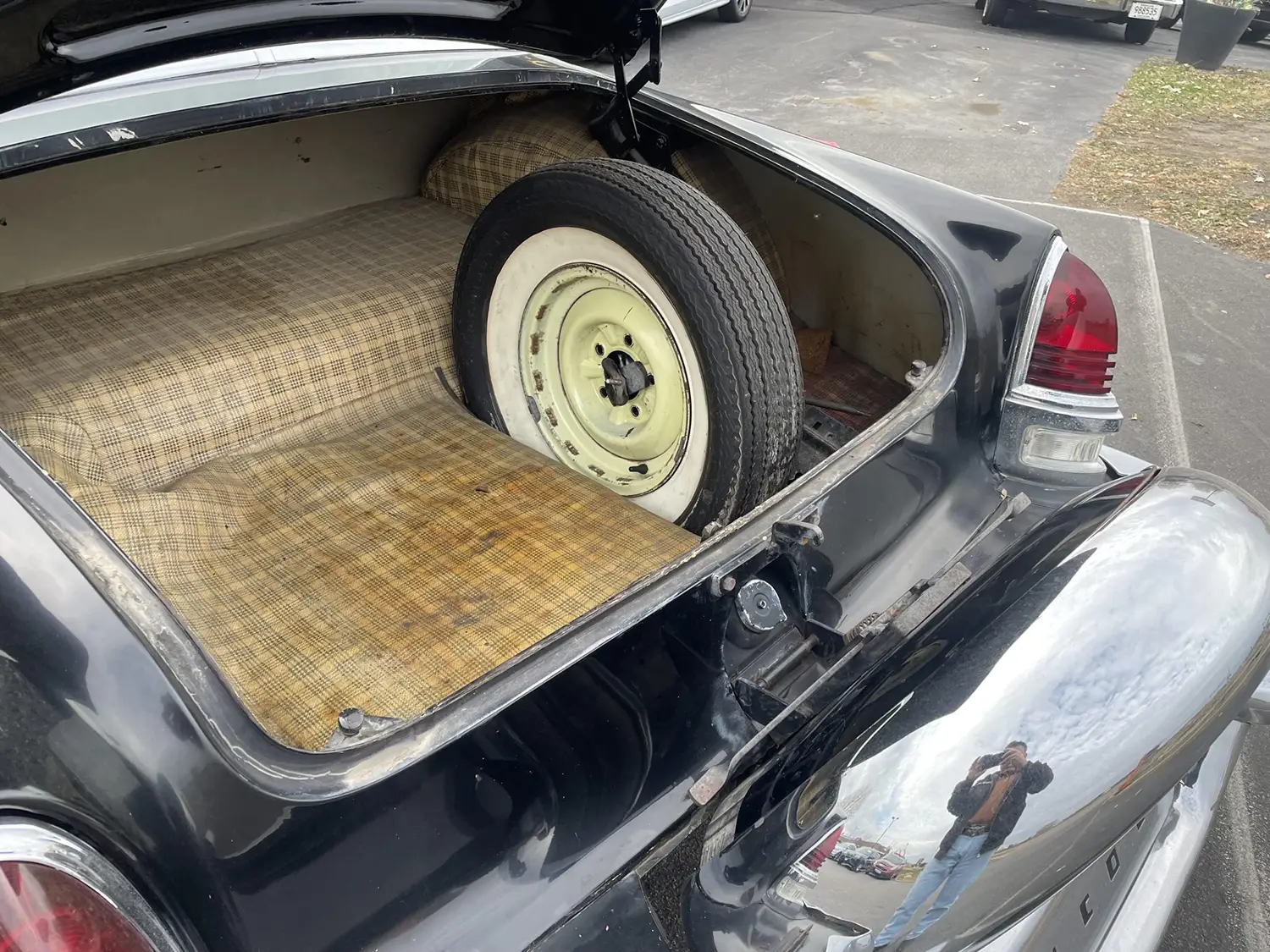 1954 Lincoln Capri Special Custom Coupe