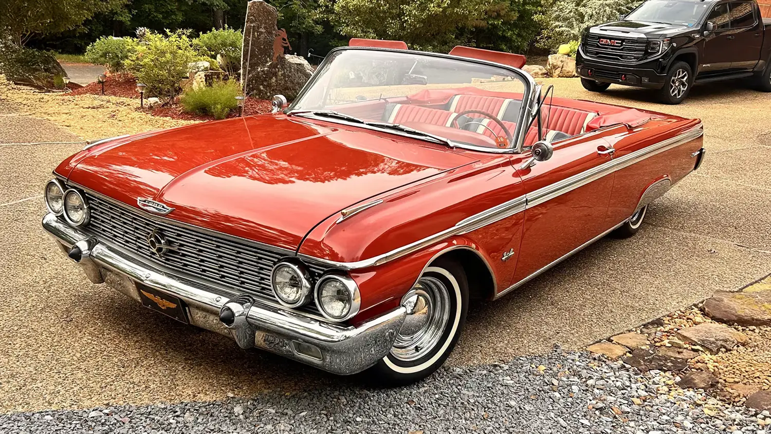 1962 Ford Galaxie 500 Sunliner
