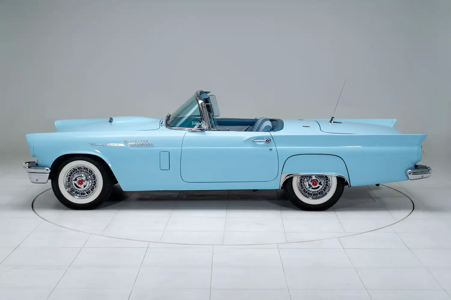 1957 Ford Thunderbird Convertible