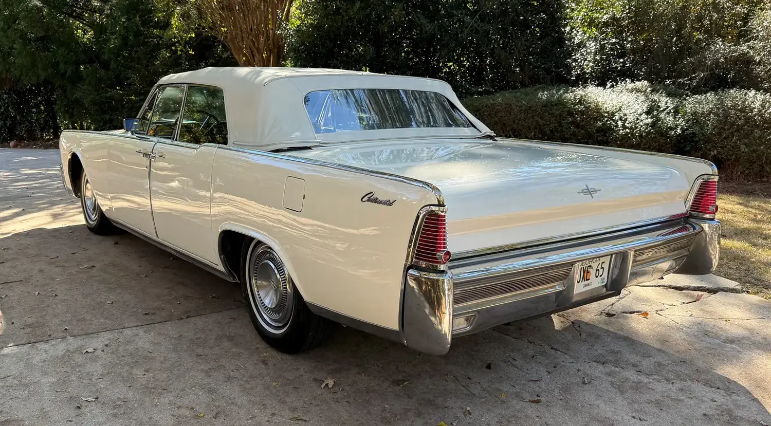 1965 Lincoln Continental Convertible