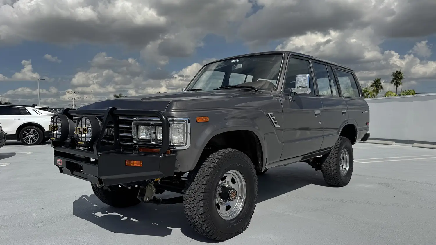 1989 Toyota Land Cruiser FJ62