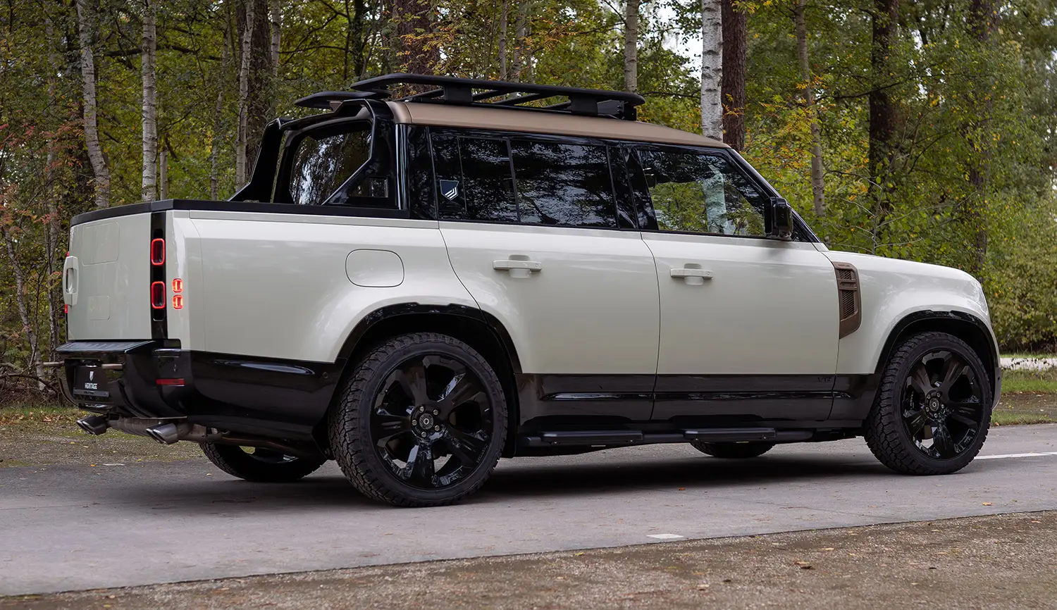 Defender Pickup by Heritage Customs and Urban Automotive