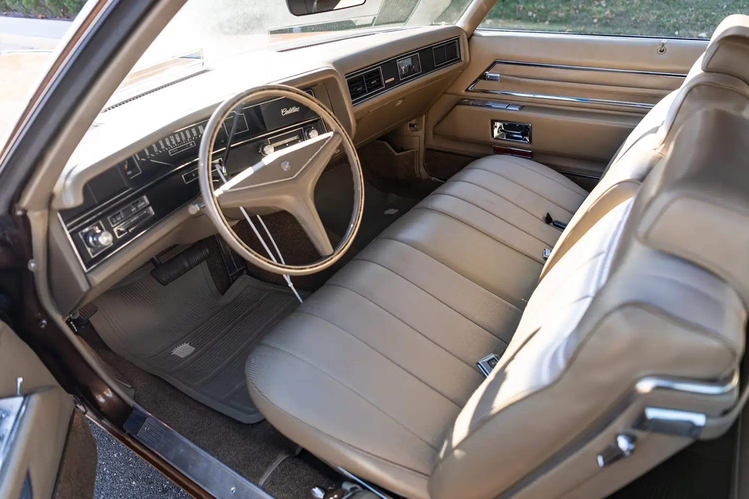 1972 Cadillac Calais 2-Door Hardtop Coupe