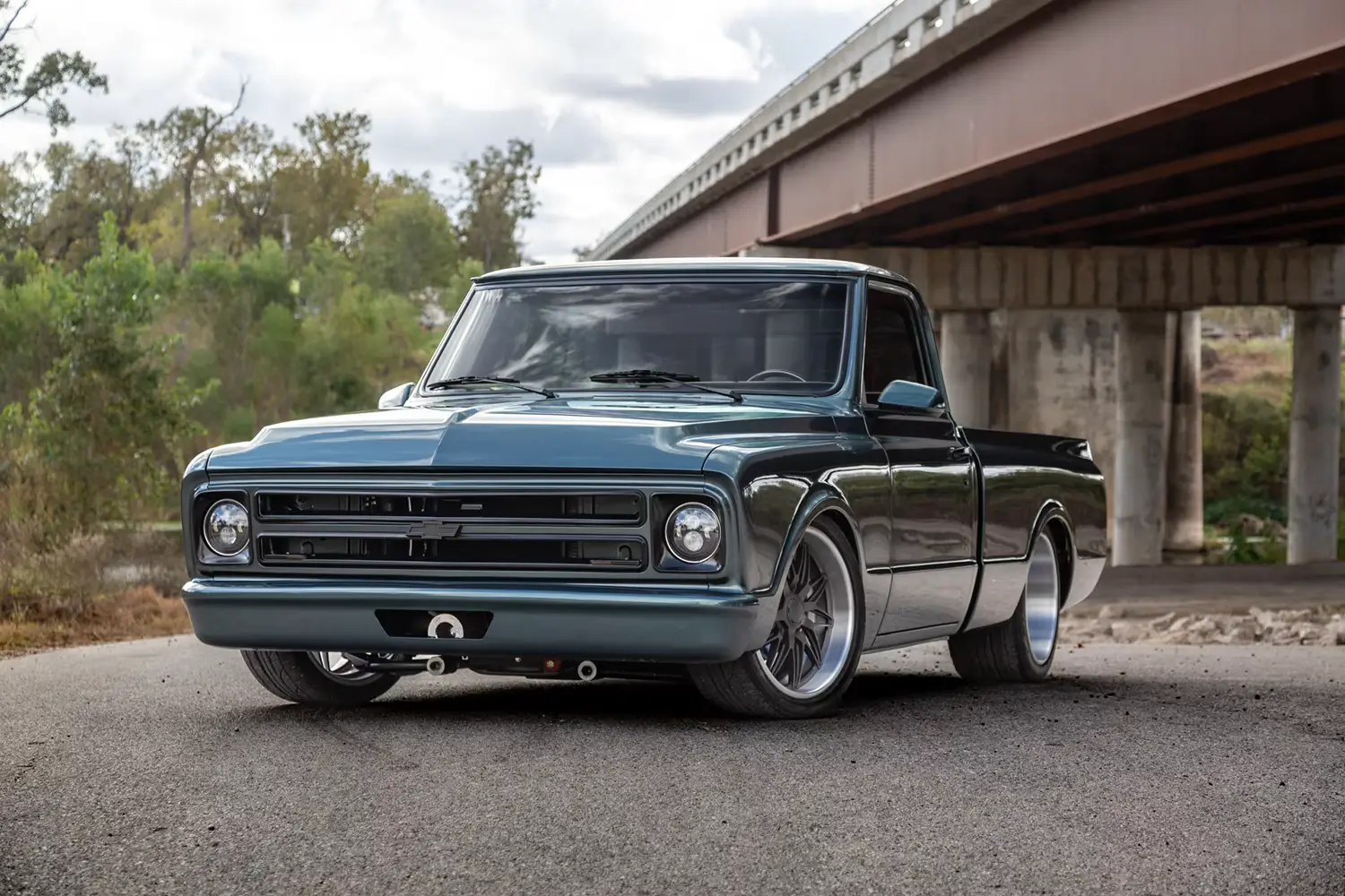 Custom 1968 Chevrolet C10 Pickup