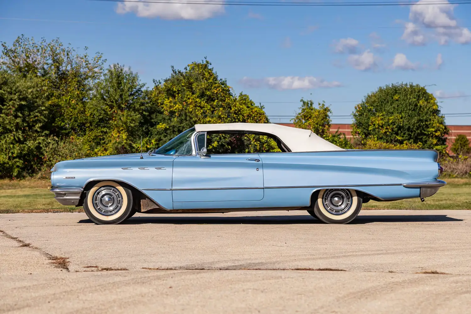 1960 Buick Invicta Convertible 1960 Buick Invicta Convertible