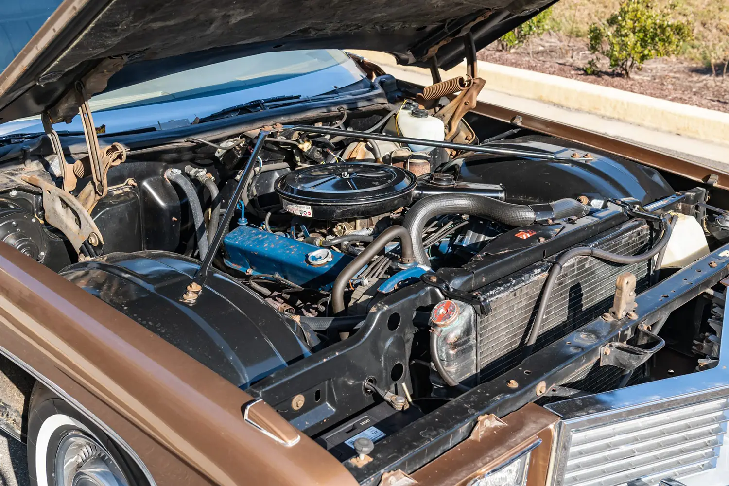 1972 Cadillac Calais 2-Door Hardtop Coupe