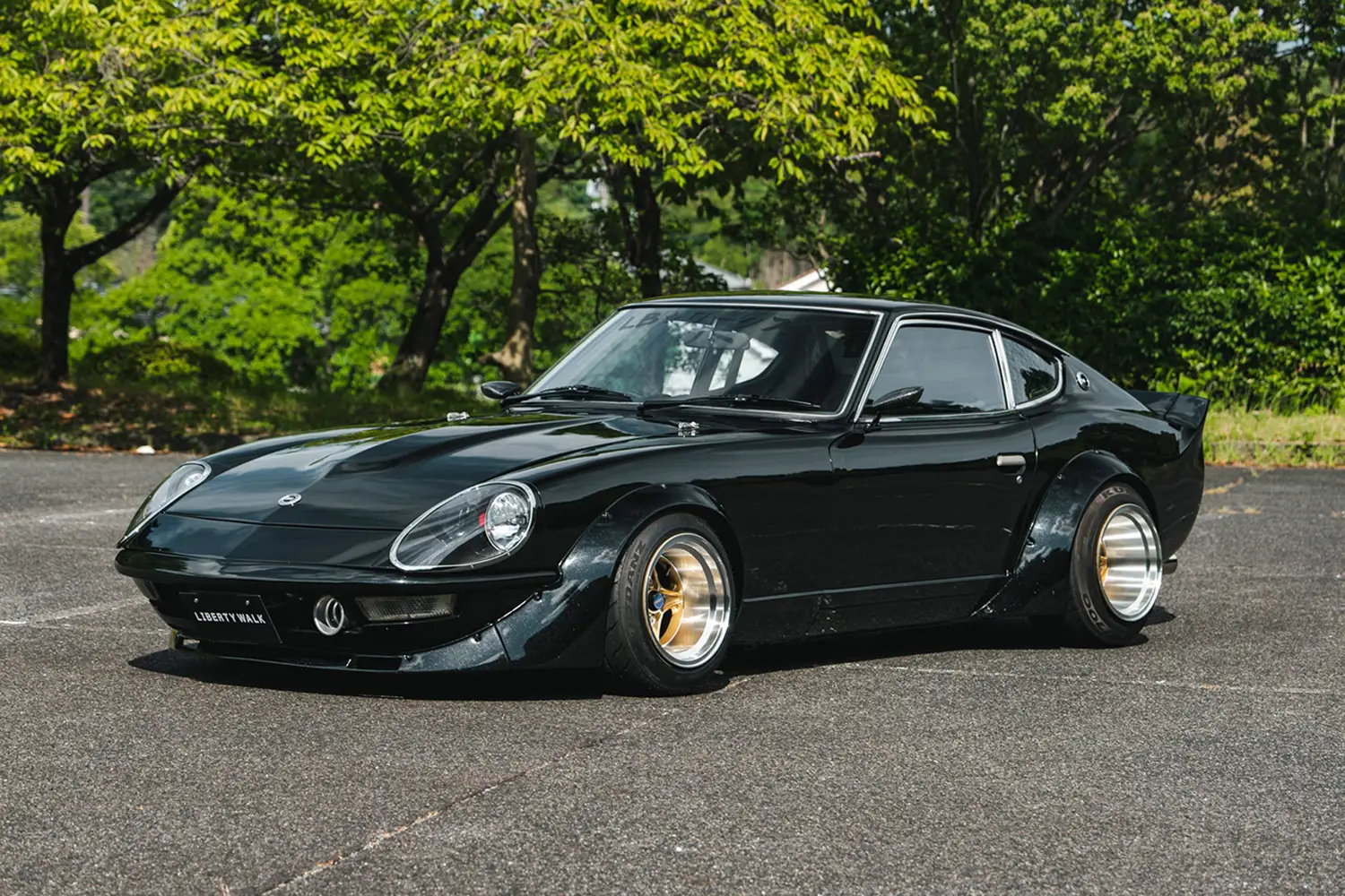 Liberty Walk 1977 Nissan Fairlady Z Liberty Walk 1977 Nissan Fairlady Z