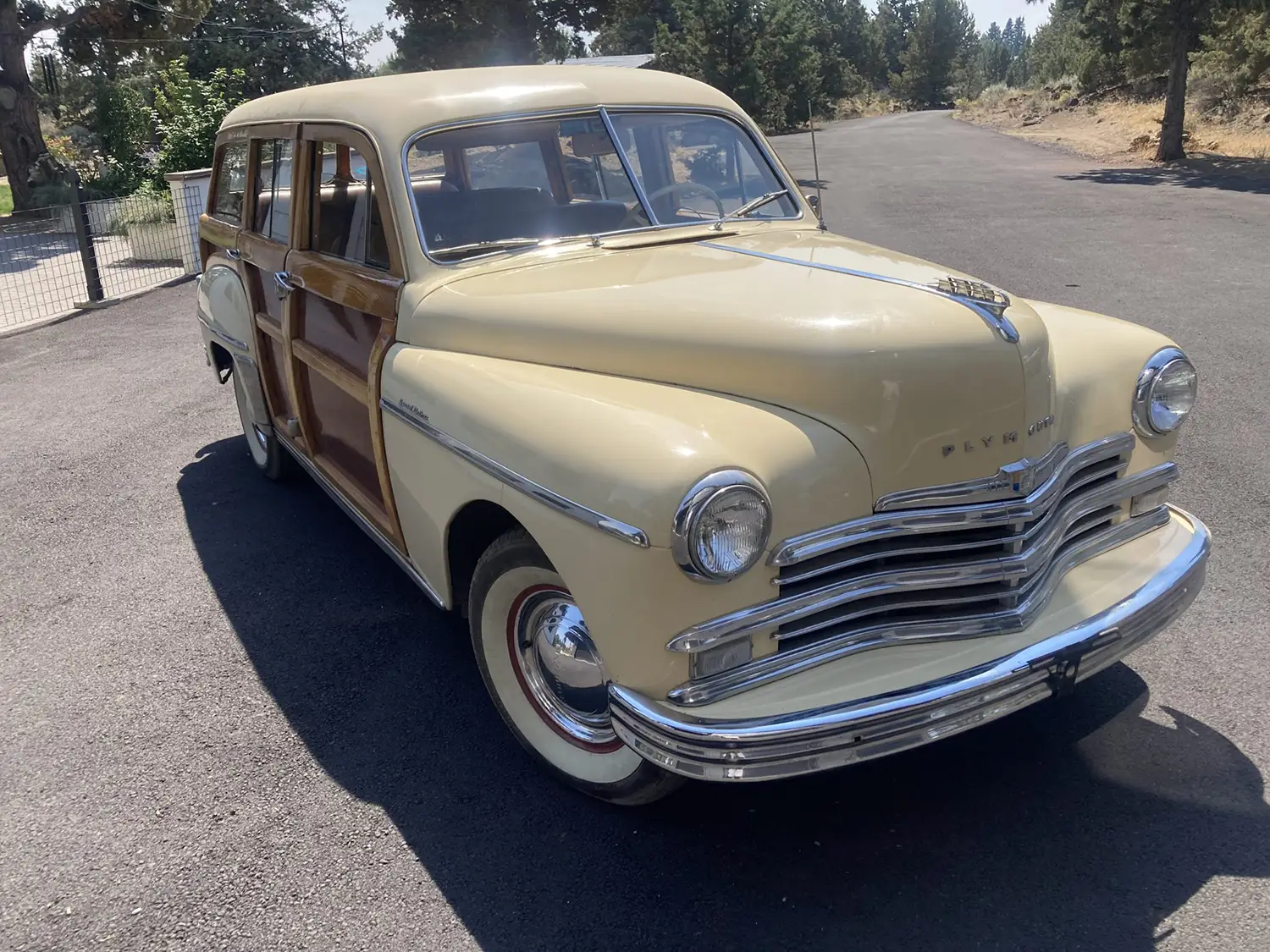 1949 Plymouth Special Deluxe Woodie Wagon
