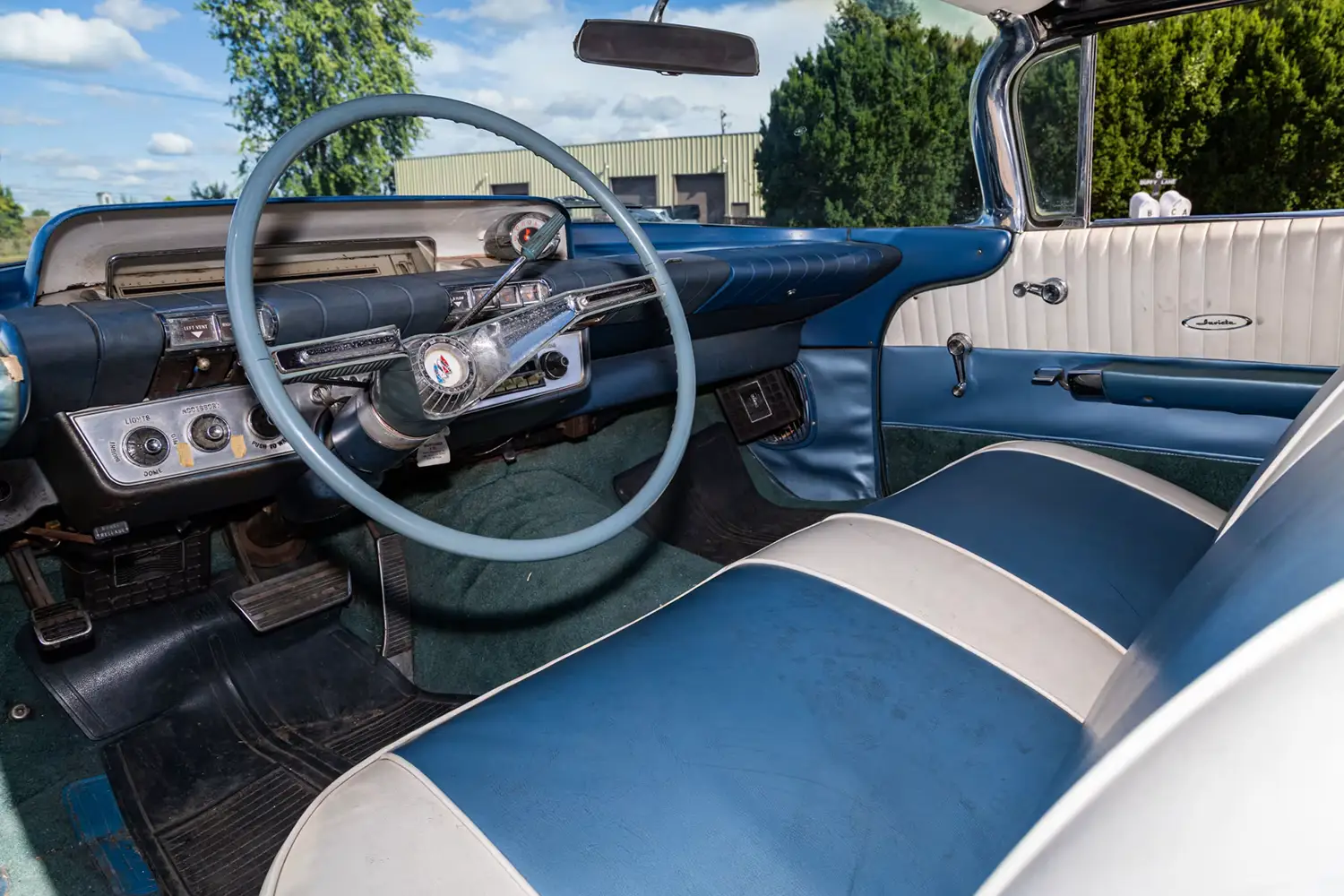 1960 Buick Invicta Convertible 1960 Buick Invicta Convertible