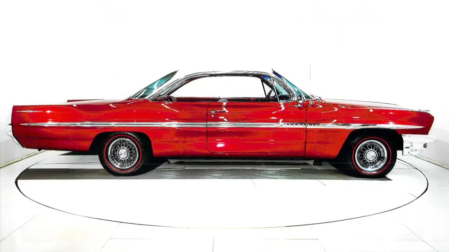 1961 Pontiac Bonneville Bubble Top