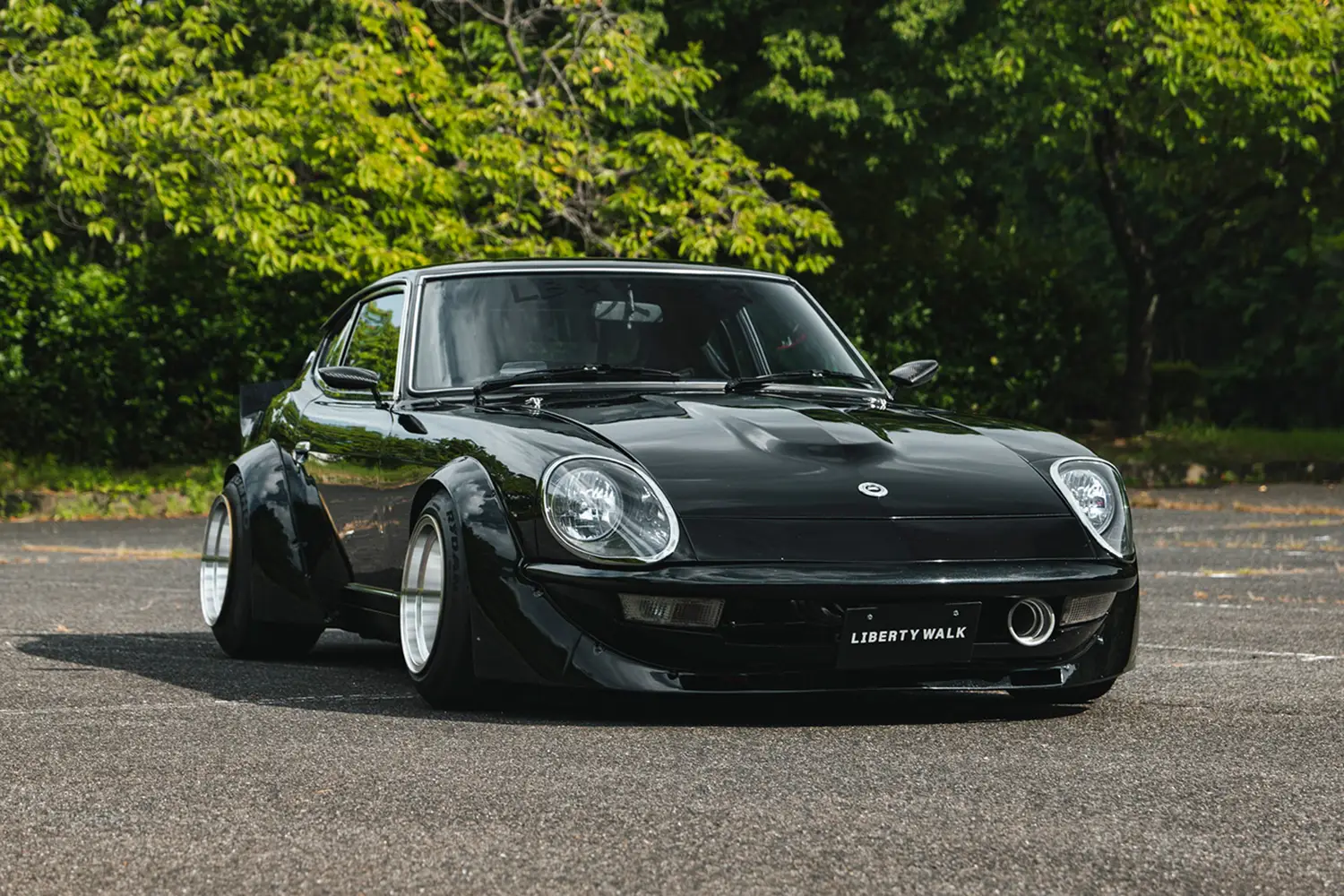 Liberty Walk 1977 Nissan Fairlady Z Liberty Walk 1977 Nissan Fairlady Z