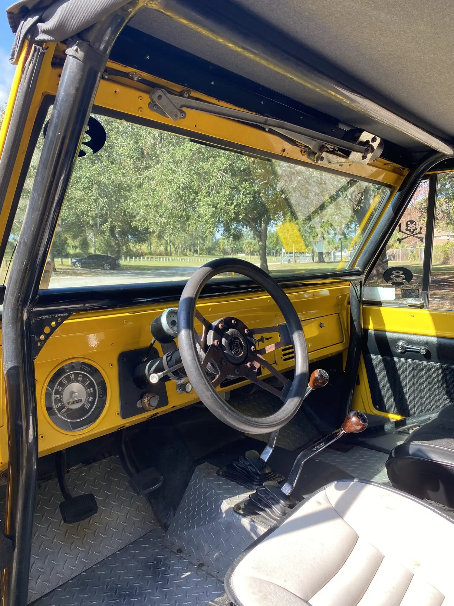 1970 Ford Bronco 302 3-Speed