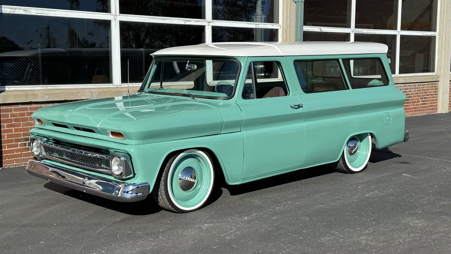 1966 Chevrolet Suburban Custom 1966 Chevrolet Suburban Custom