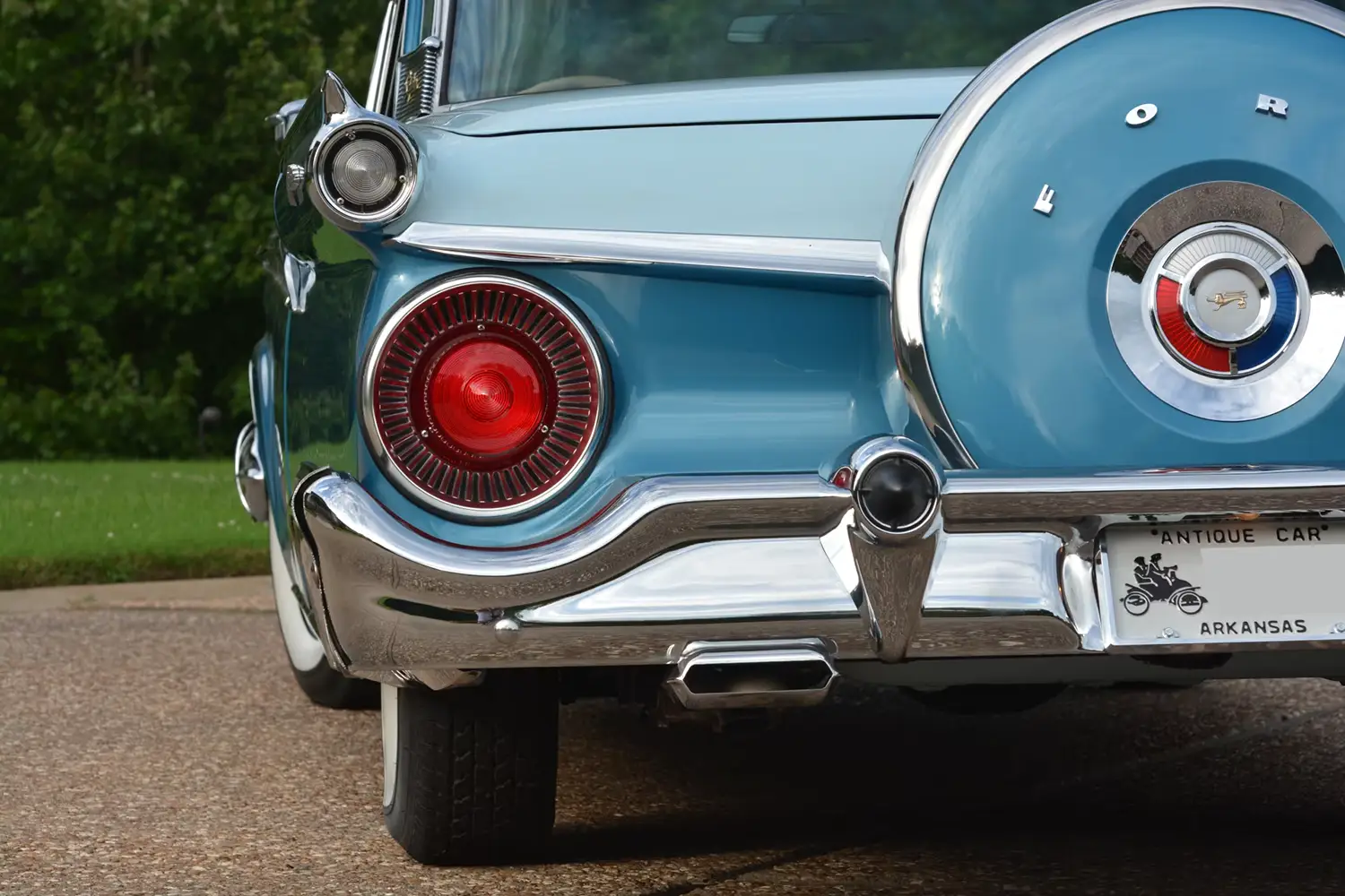 1959 Ford Fairlane 500 Galaxie Skyliner