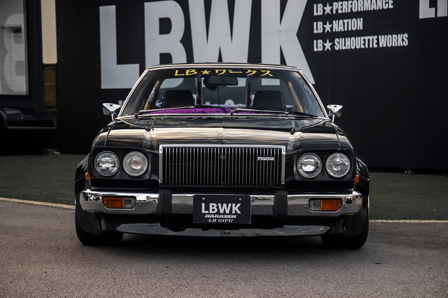 Liberty Walk 1979 Mazda Cosmo AP