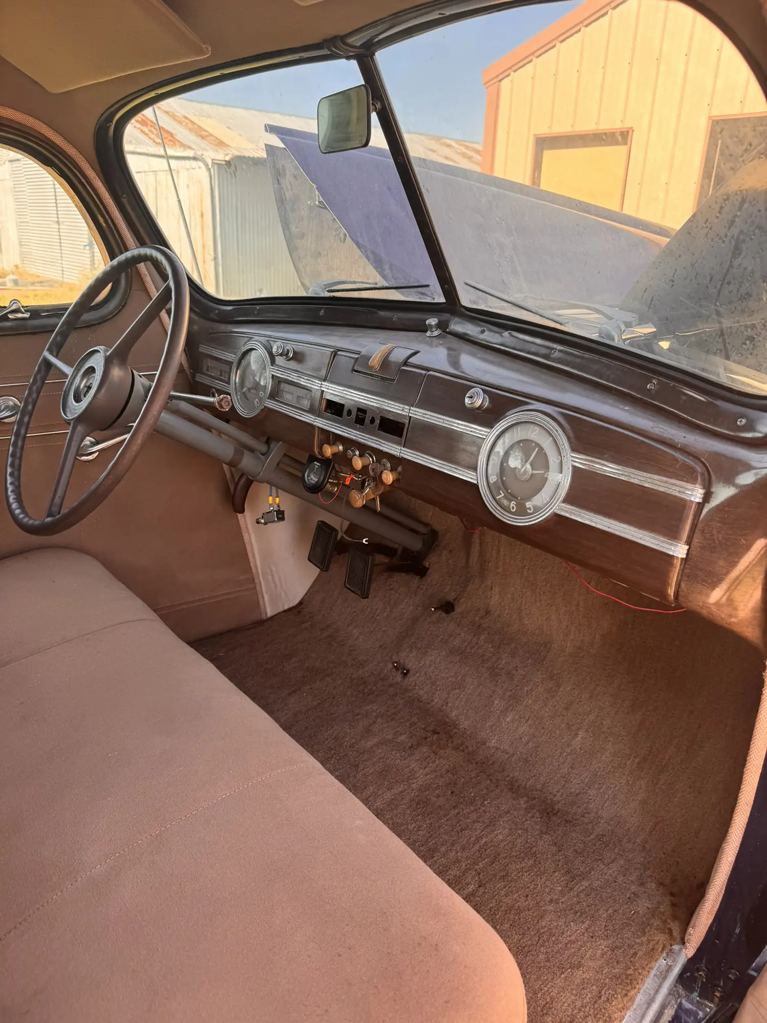 1940 Packard One-Ten Touring Sedan