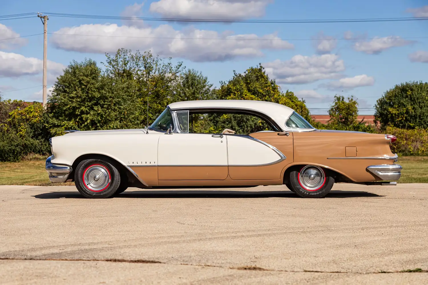 1956 Oldsmobile 98 Holiday Sedan