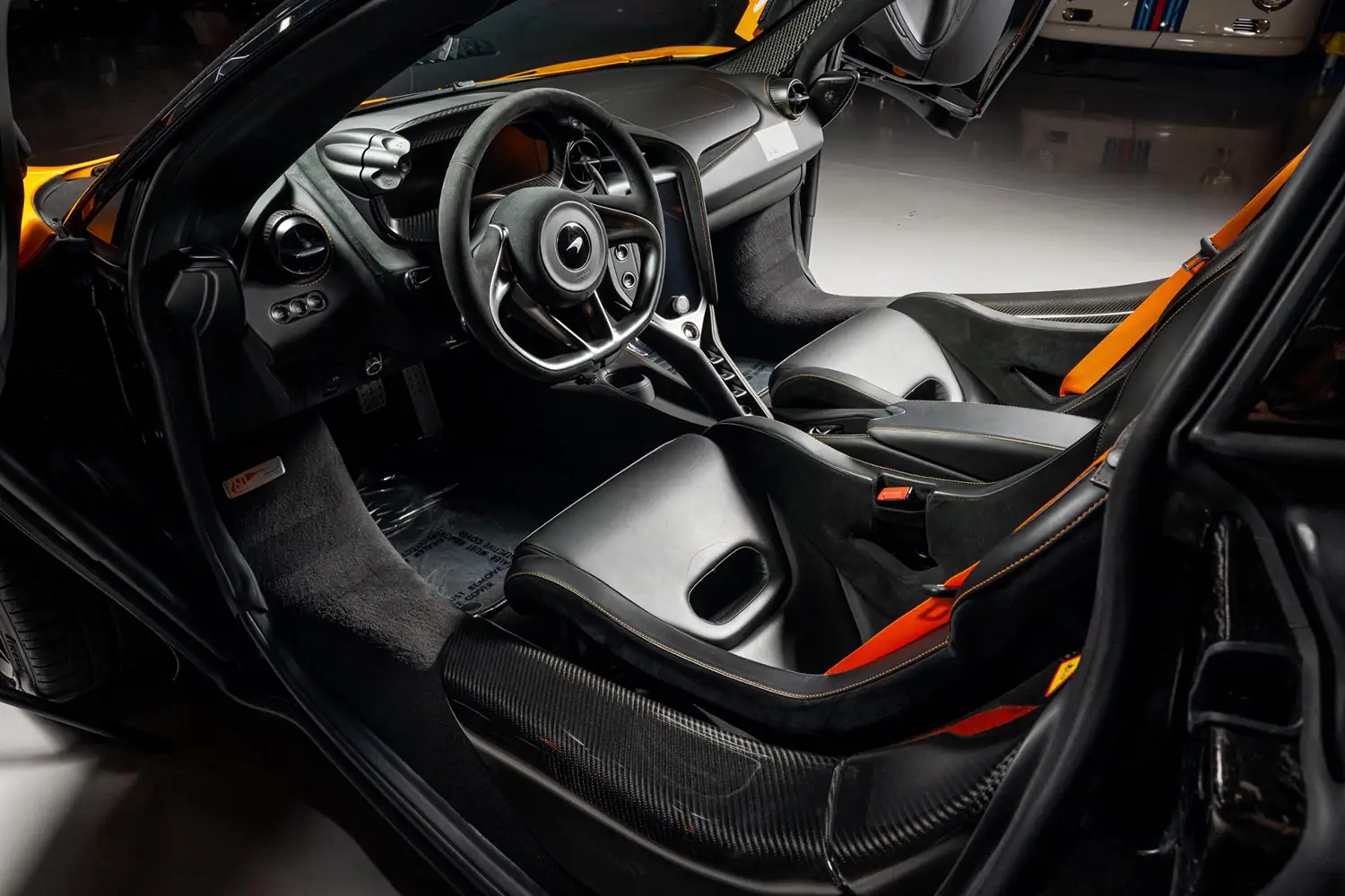 2024 McLaren 750S Spider 2024 McLaren 750S Spider