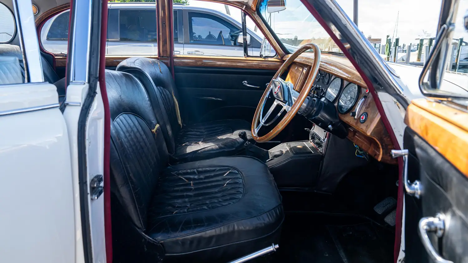 1964 Jaguar Mk II 3.8