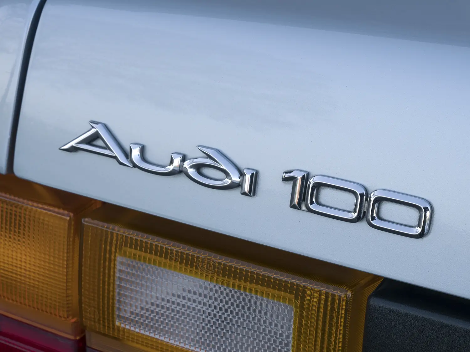 1989 Audi 100 Saloon