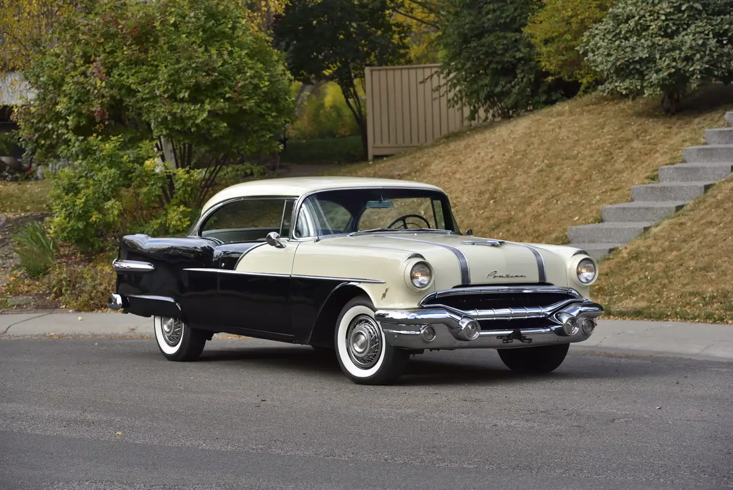 1956 Pontiac Chieftain Hardtop