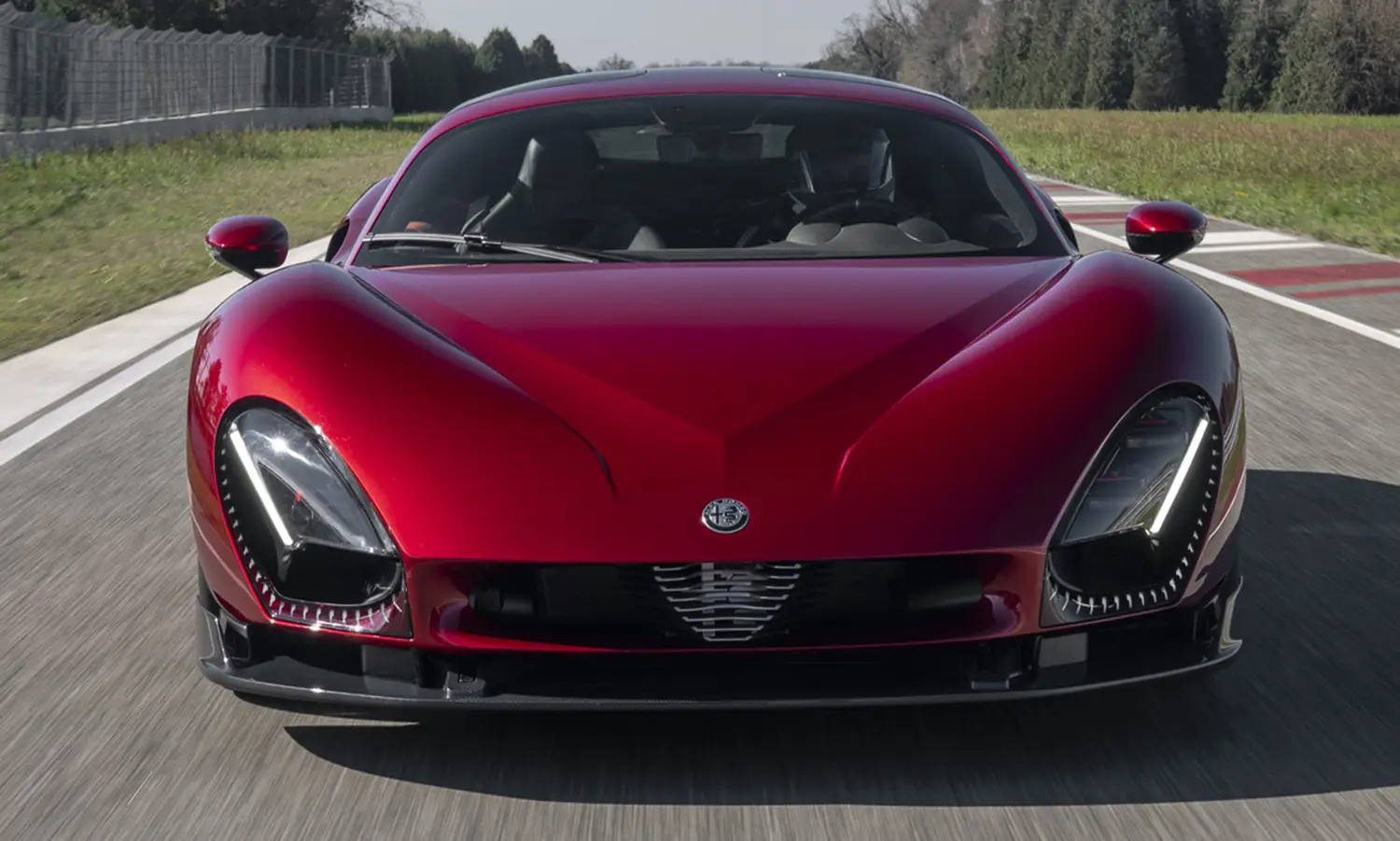 2026 Alfa Romeo Tonale and 33 Stradale