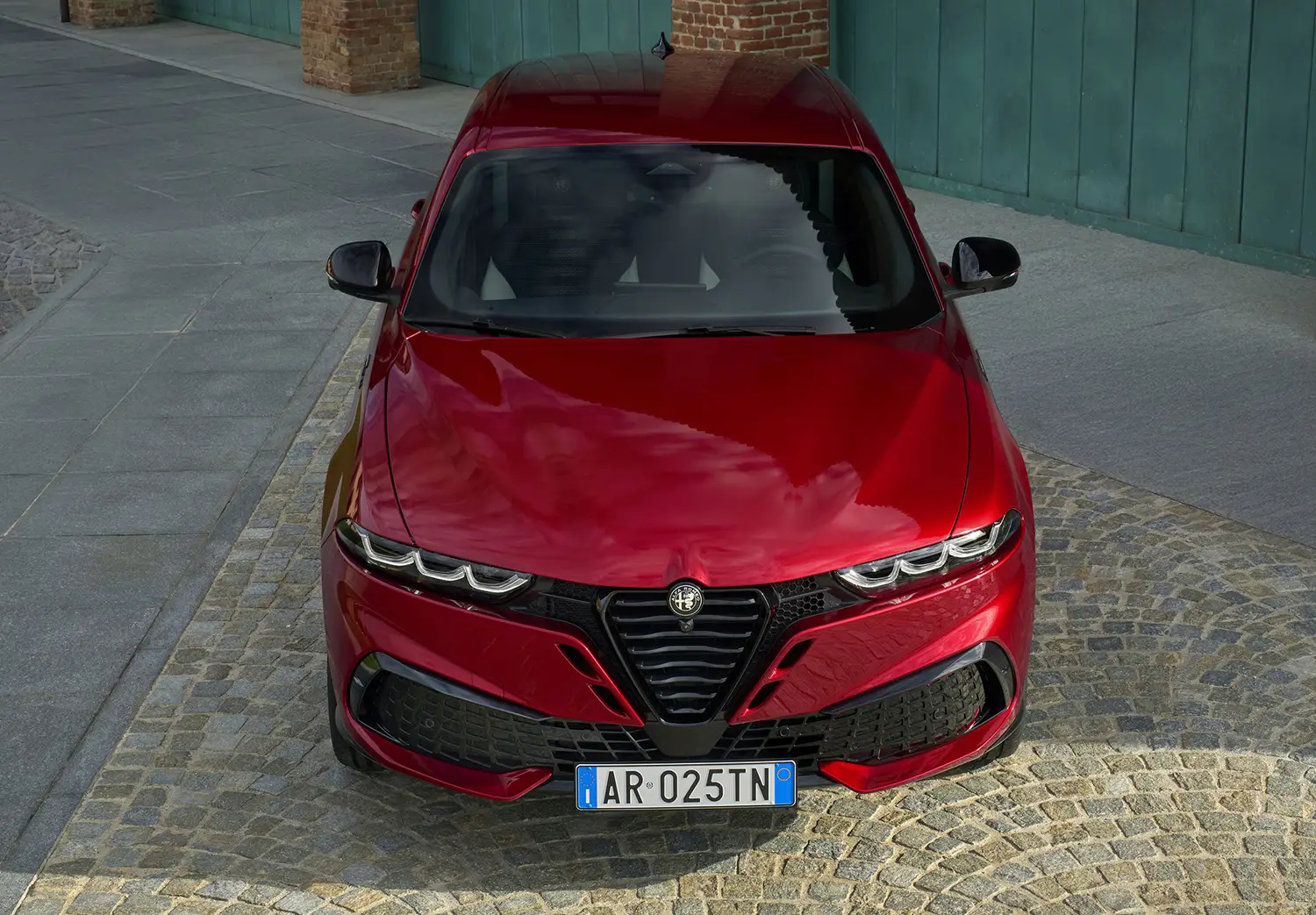 2026 Alfa Romeo Tonale and 33 Stradale