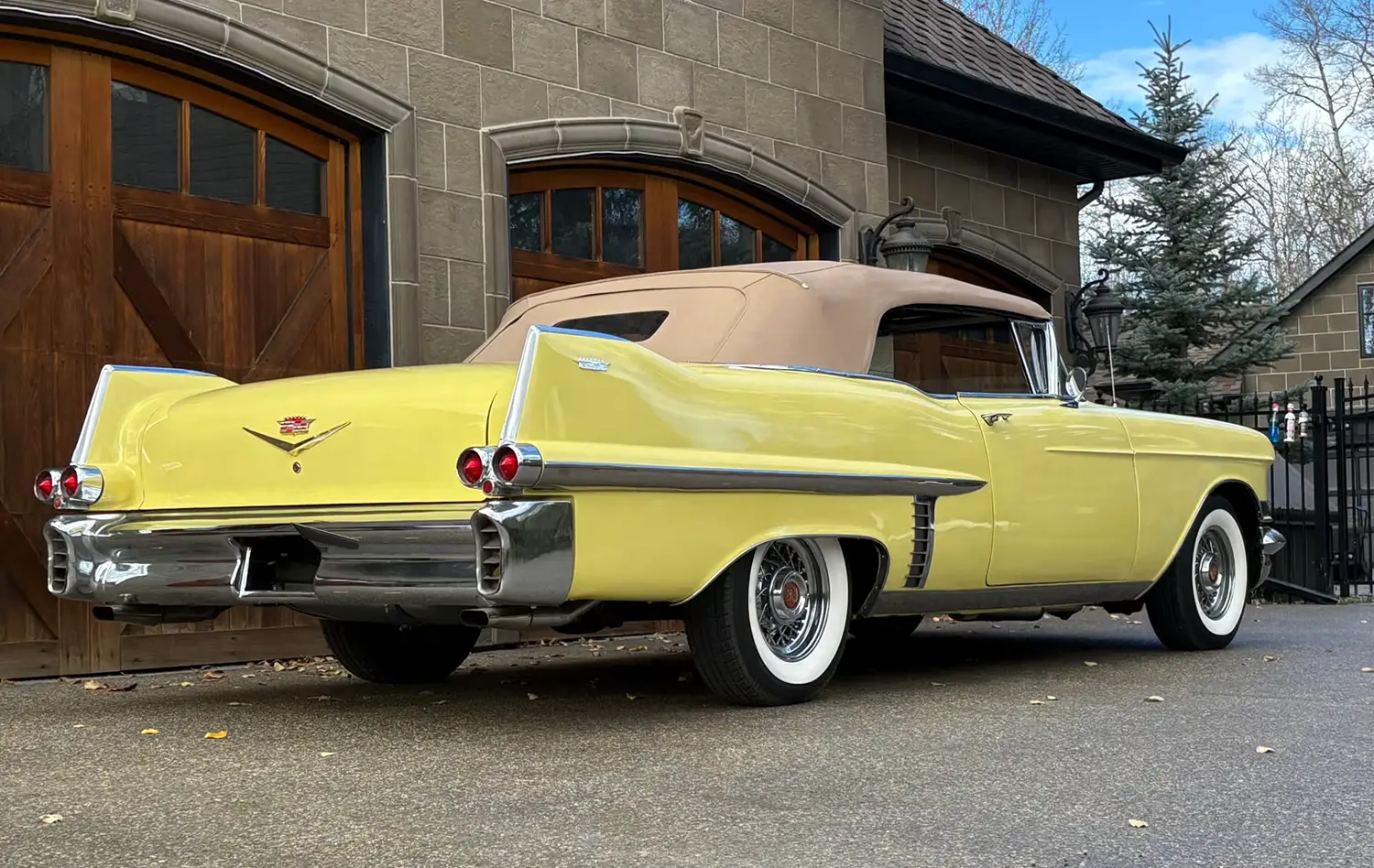 1957 Cadillac DeVille Convertible