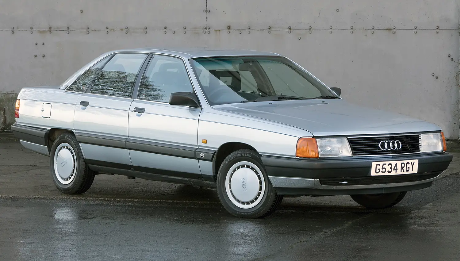 1989 Audi 100 Saloon