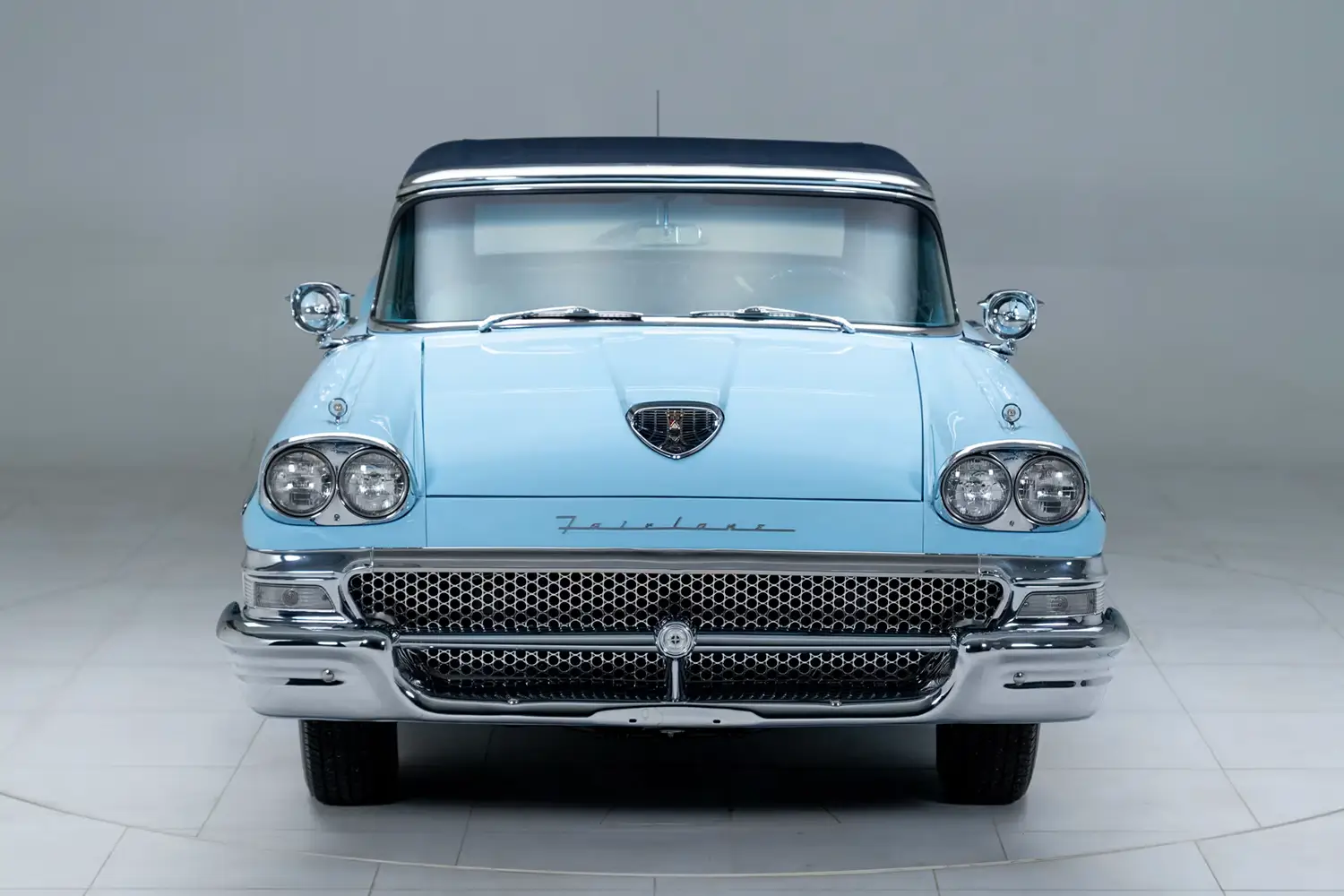 1958 Ford Fairlane Sunliner