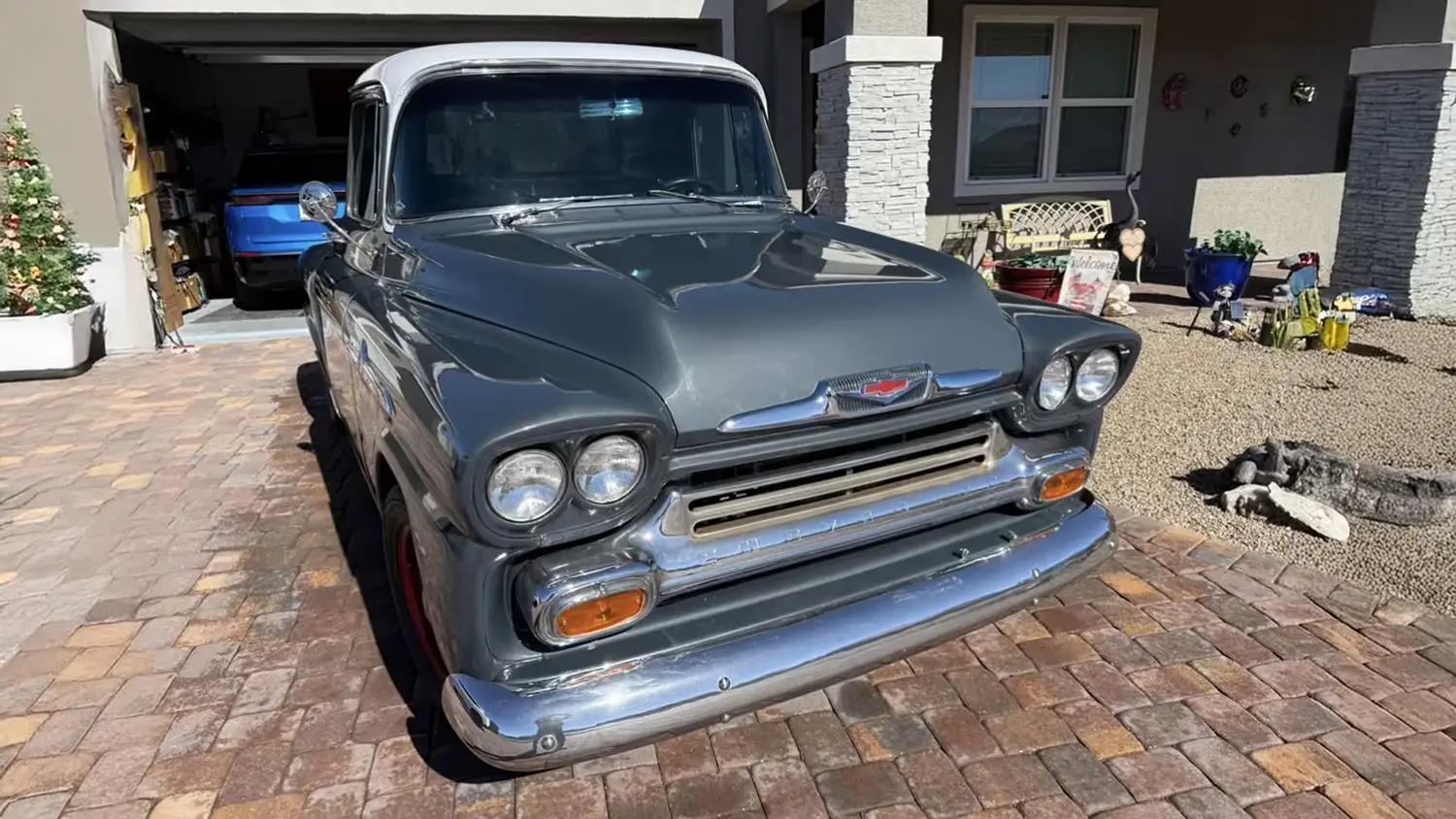 1958 Chevrolet Apache Pickup