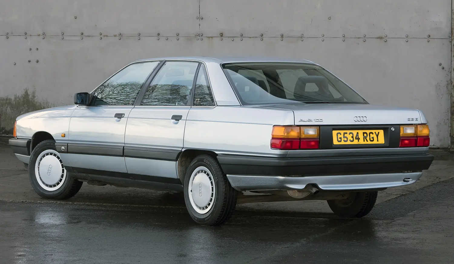 1989 Audi 100 Saloon