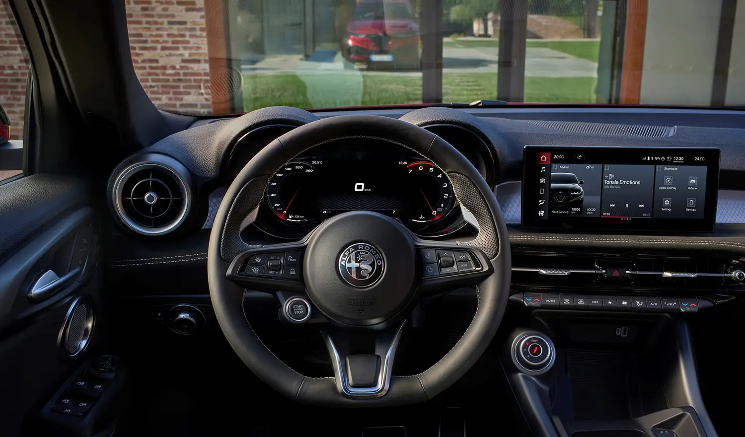 2026 Alfa Romeo Tonale and 33 Stradale