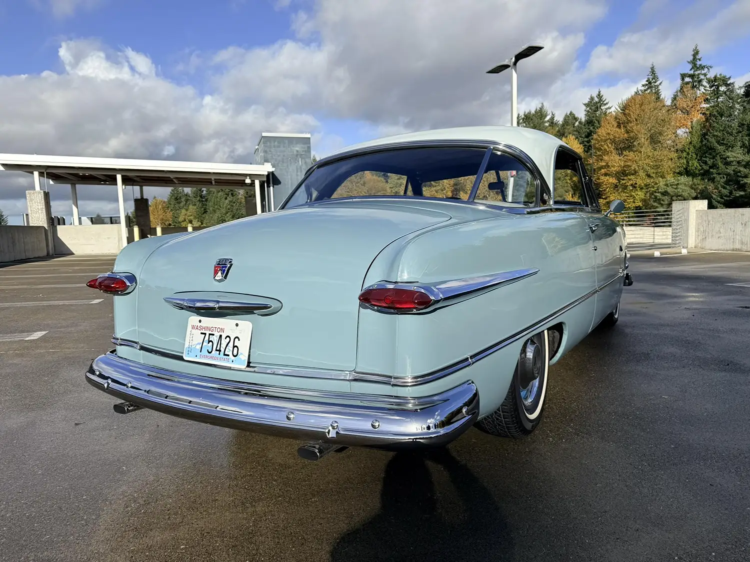 1951 Ford Custom Deluxe Victoria