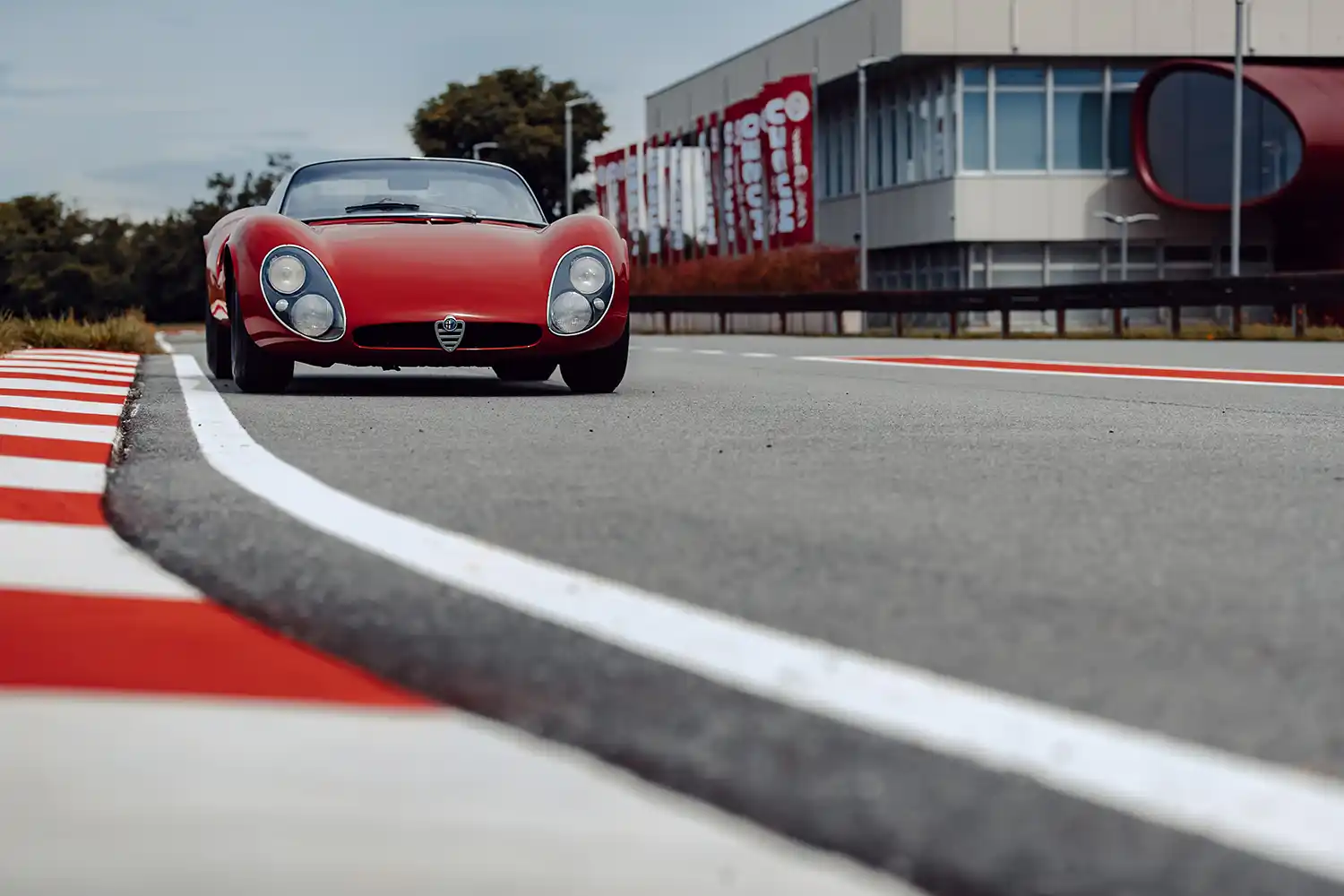 Alfa Romeo 33 Stradale