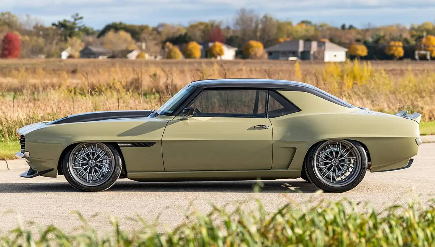 Ringbrothers VALKYRJA Camaro