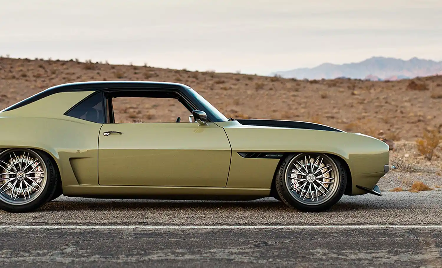 Ringbrothers VALKYRJA Camaro