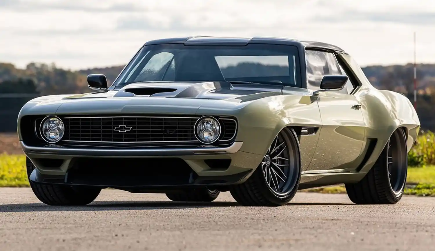 Ringbrothers VALKYRJA Camaro