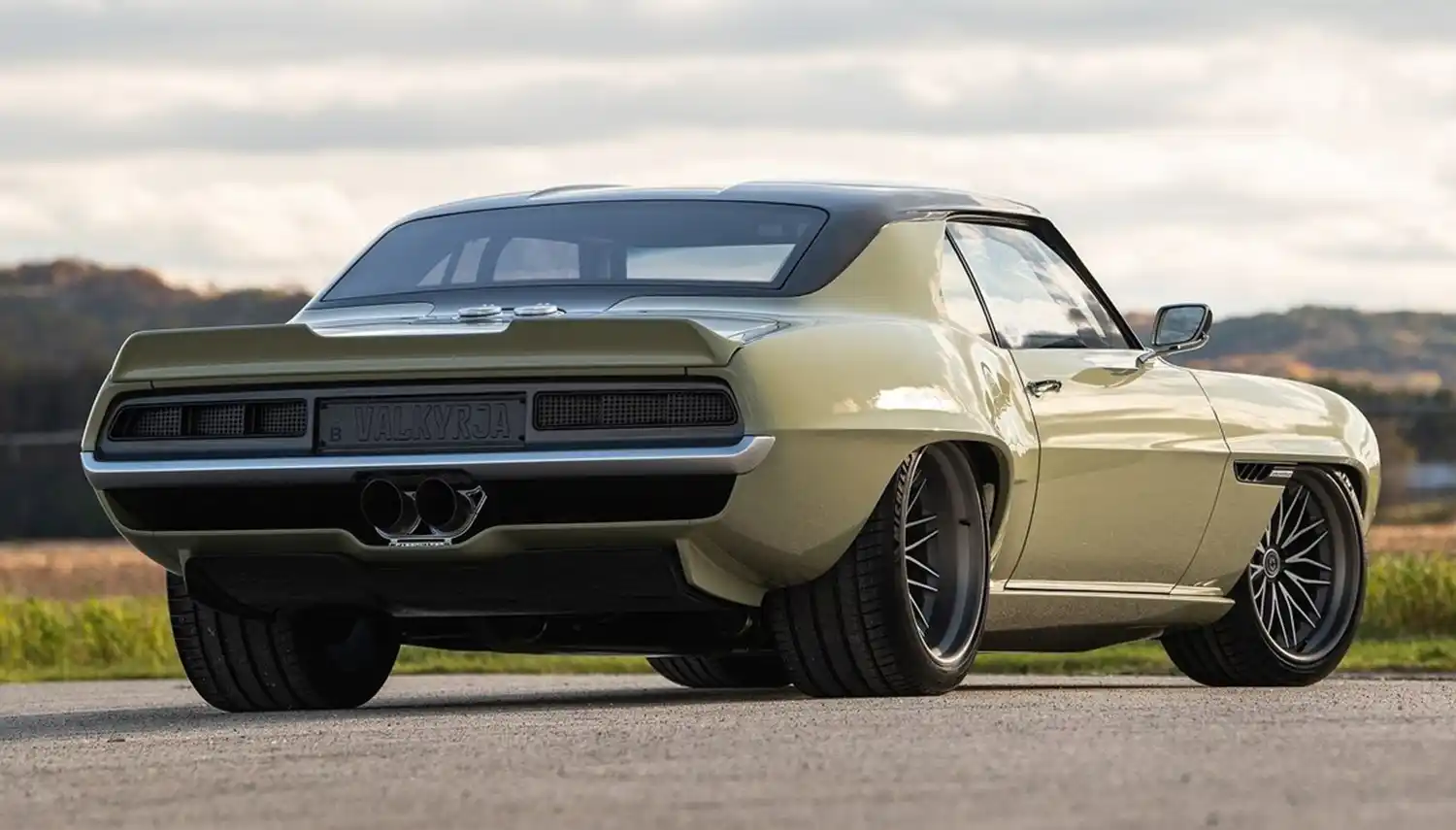 Ringbrothers VALKYRJA Camaro