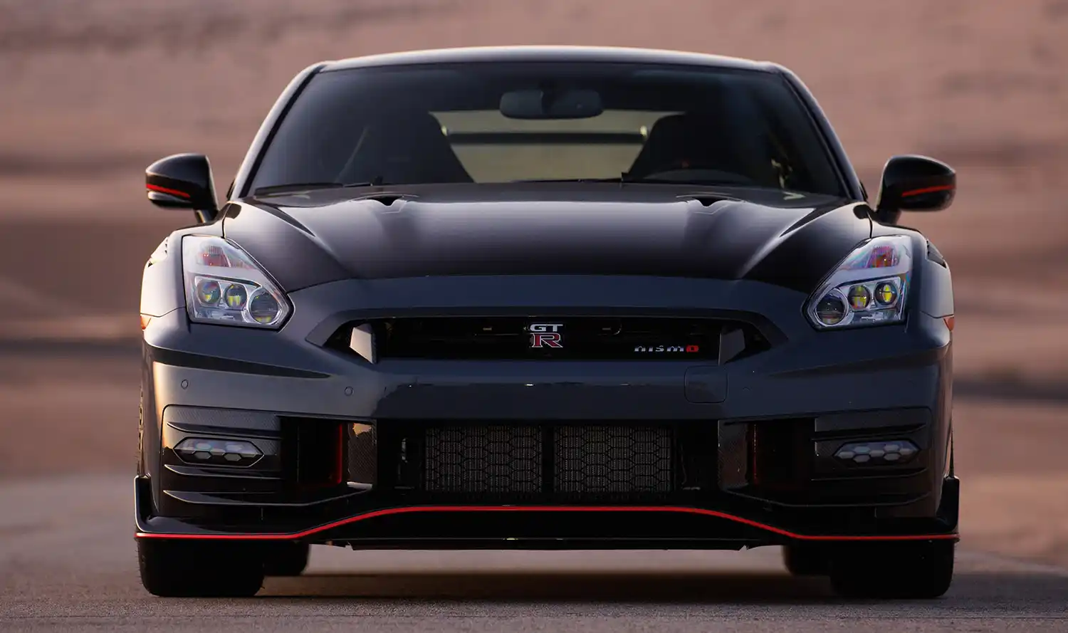 2025 Nissan GT-R NISMO